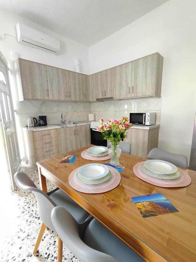 Oasis Apartments بيريسا المظهر الخارجي الصورة