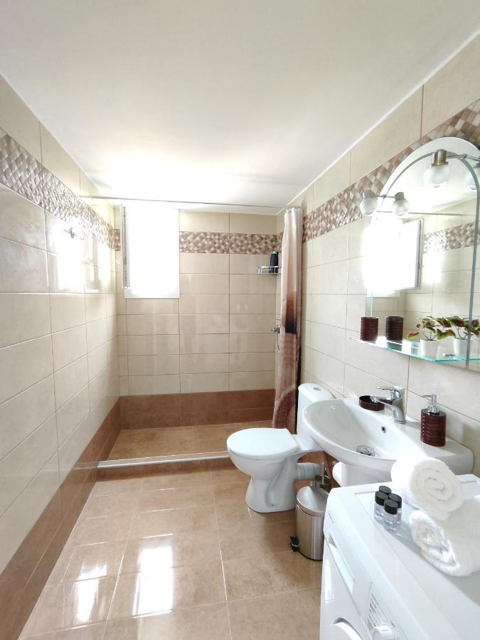 Oasis Apartments بيريسا المظهر الخارجي الصورة