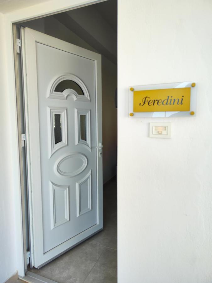 Oasis Apartments بيريسا المظهر الخارجي الصورة